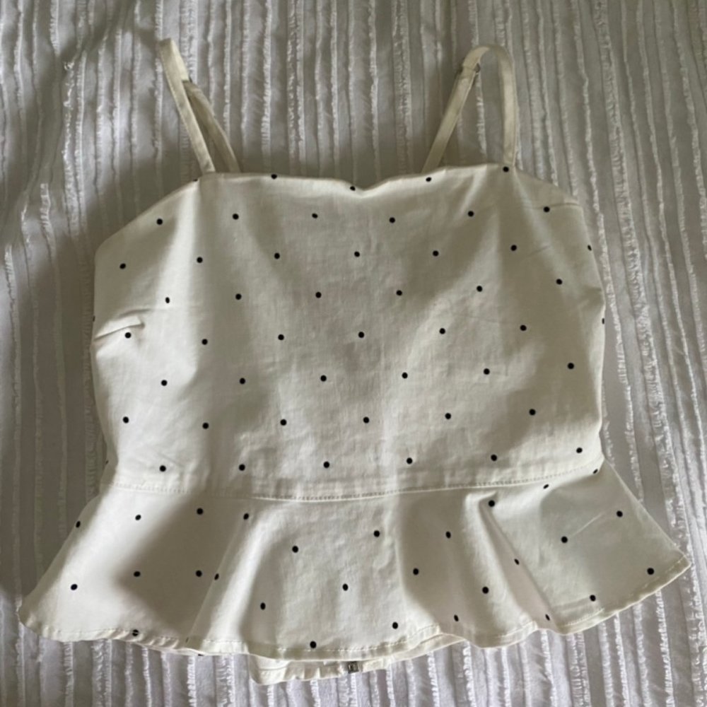 Forever 21 Small white polka dot tank top